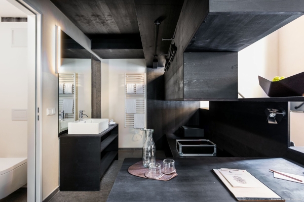 Almodóvar Biohotel (Berlin)